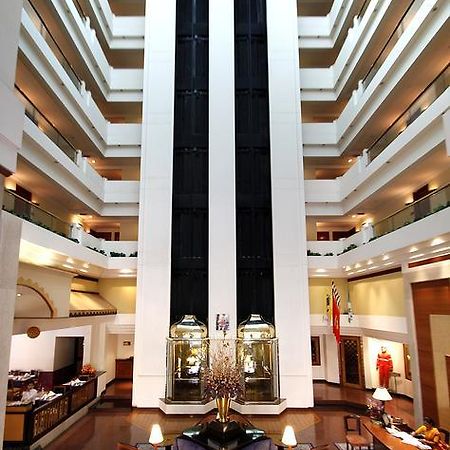 Hotel Sagar Plaza City Centre Pune Exterior foto