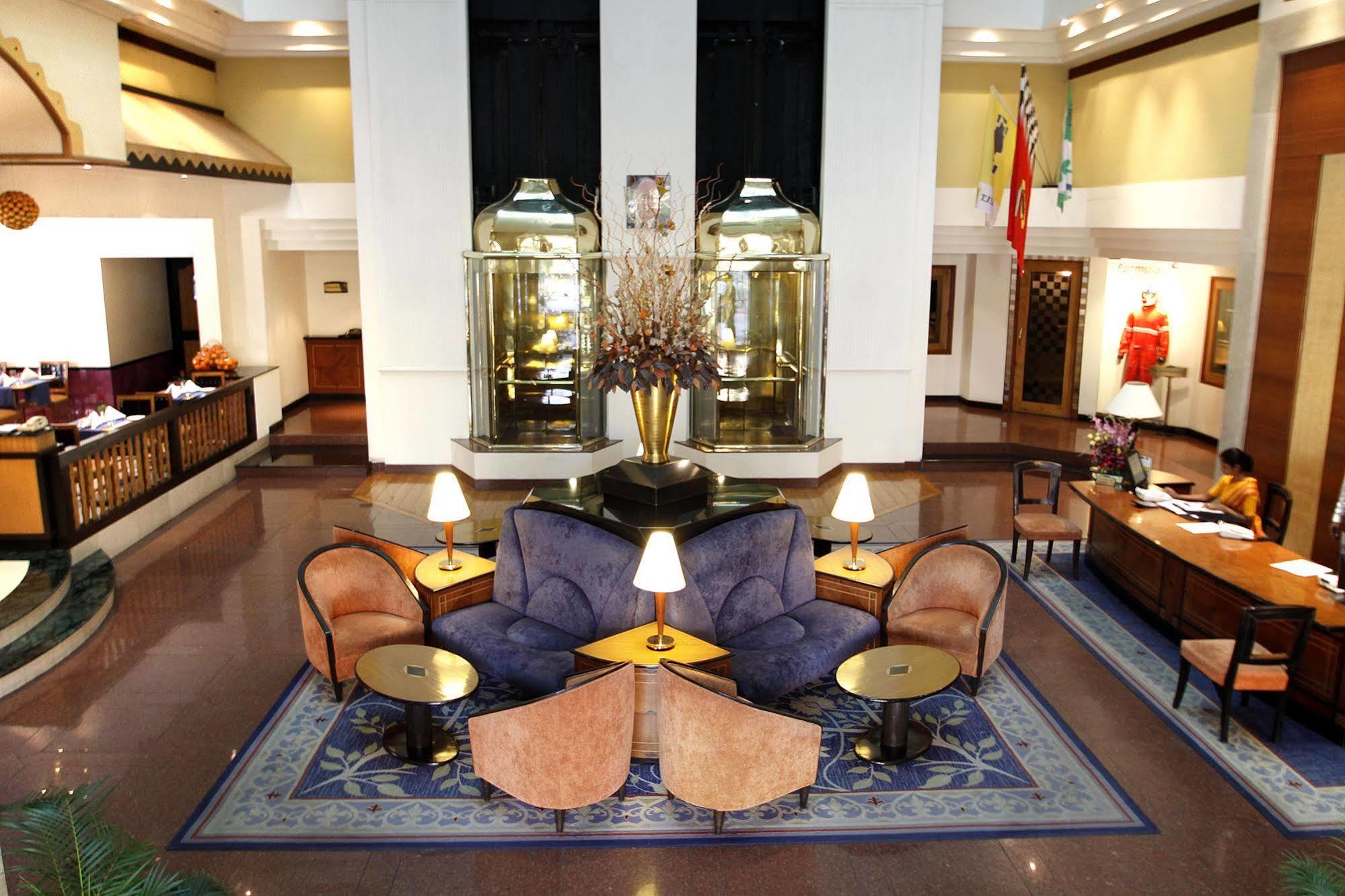Hotel Sagar Plaza City Centre Pune Interior foto
